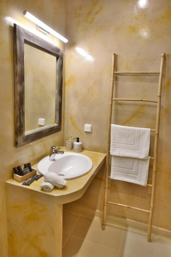 Hotel Onar Hydra Extérieur photo